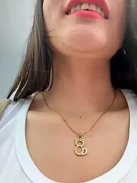 CHARLOTTE__05のライブXXXチャット