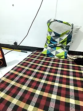 Urs_sassyshikha 网络视讯表演