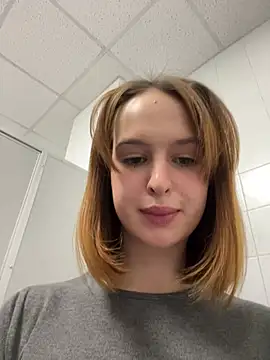 hani_obsessed élő XXX-chatje