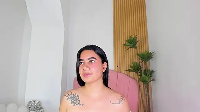 paulina_lux Chat XXX in diretta