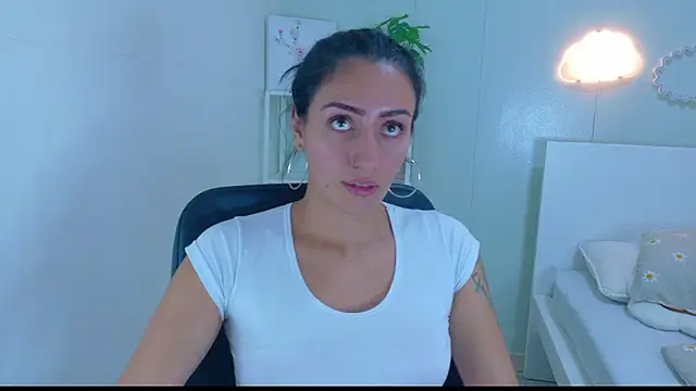 AmmyRouse__: απευθείας συνομιλία ΧΧΧ