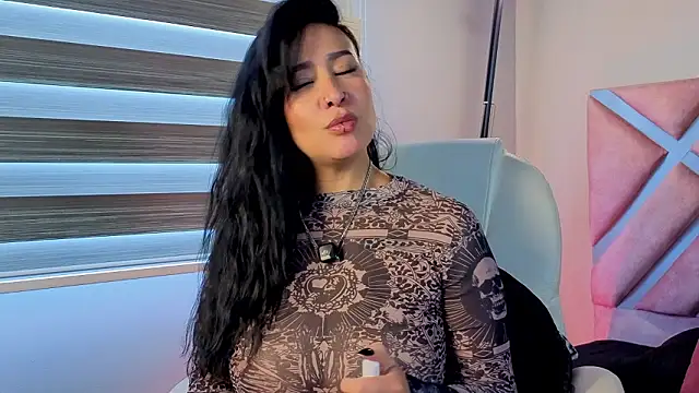 _kelly_hous36 live XXX chat