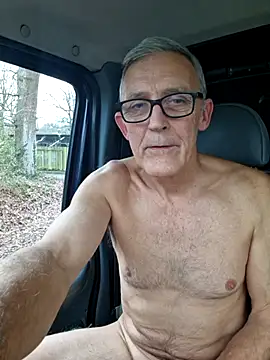 Chat +18 de nakedcarpenteruk ao vivo