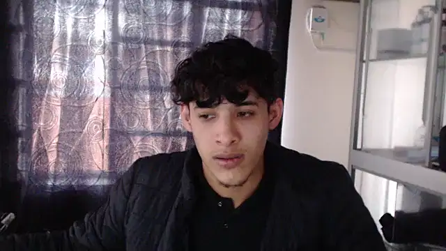 MaxStar26 live XXX chat