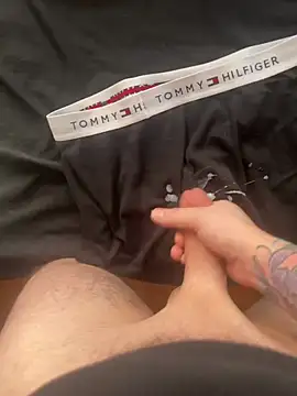 92_mikeyy Webcamshow