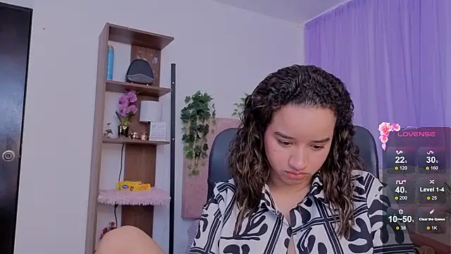 دردشة emilyrouxe الجنسية المباشرة