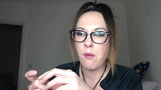 دردشة Humiliatrixxxx الجنسية المباشرة