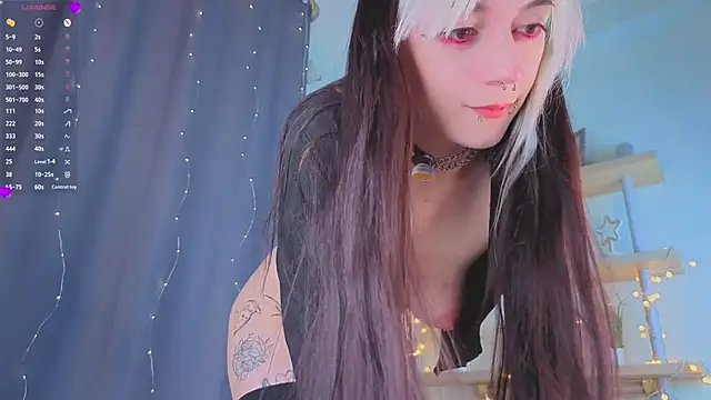 Онлайн чат XXX TristaRoht