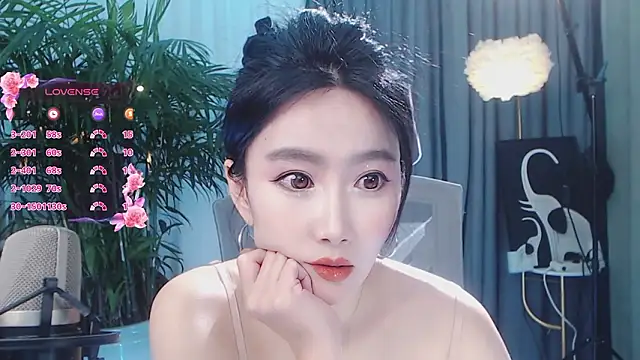 feifei-loveのライブXXXチャット