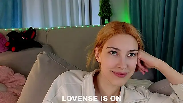 AngelicRice Adlı Modelin Canlı XXX Sohbeti