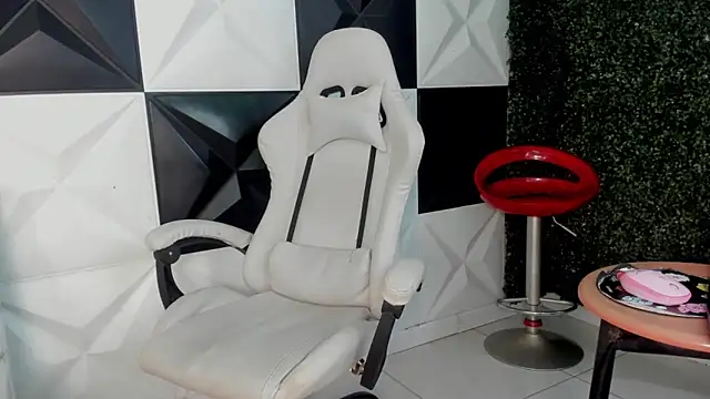 ManSant live XXX chat