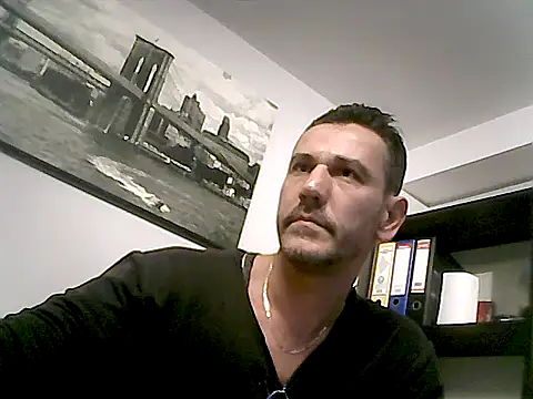 Chat +18 de mastercharisma35 ao vivo