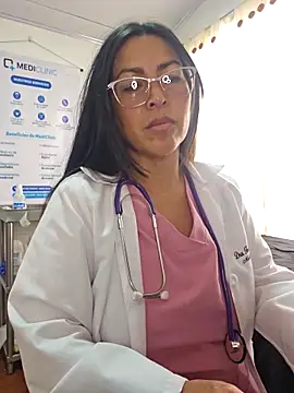 Chat +18 de JustSamantha_ ao vivo