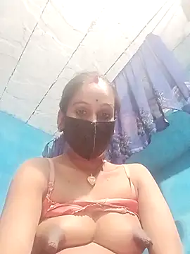 Nandani-758 Webcam Show