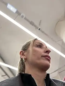 دردشة VikaBunny1 الجنسية المباشرة