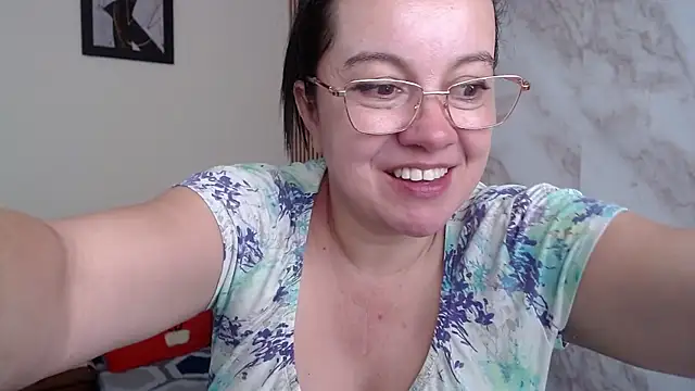 Онлайн чат XXX Sonialorens_