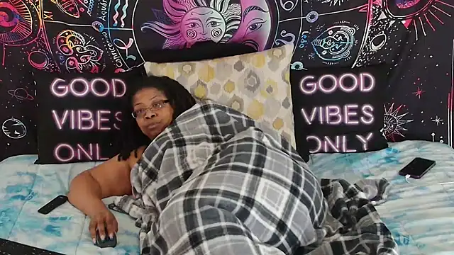 RENAESPLEASUREPALACE Chat XXX in diretta