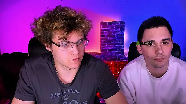 Chat XXX ao vivo de lucas_long_