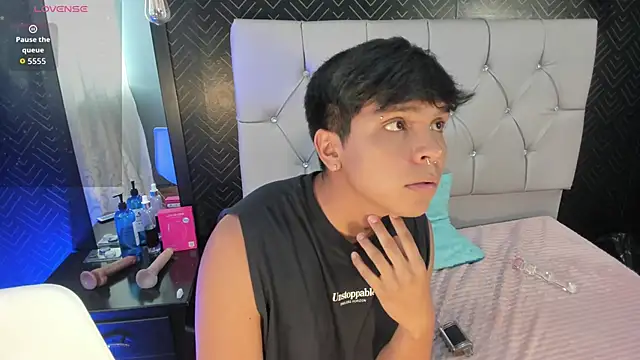 Thiago_Kozak Live XXX-chat