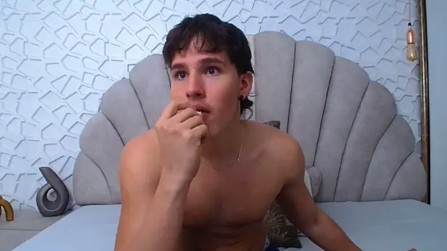 SEXYBOY_VC live XXX chat