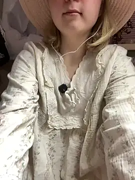 KeLsi_MoRRoe_ Adlı Modelin Canlı XXX Sohbeti