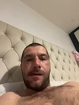 XXX chat uživo modela Kinkycouple142