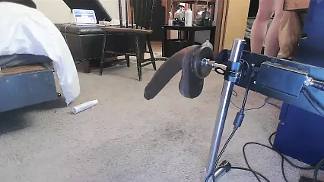 Czat XXX na  żywo – sissytrapdolly24