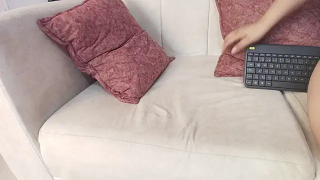 Baby_dirt Adlı Modelin Canlı XXX Sohbeti