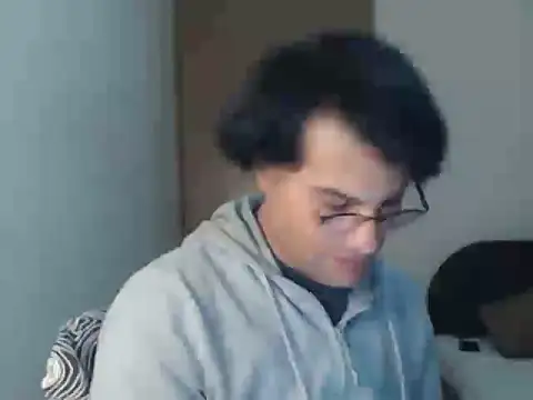 wildpussycat23 Adlı Modelin Web Kamerası Şovu