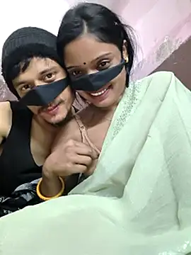 couplegk71's Webcam Show