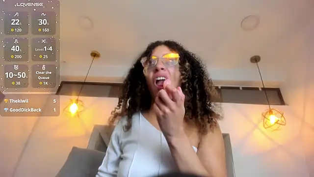 Hanna_Cornee_ live XXX chat