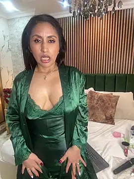 MonicaMoret 웹캠 쇼