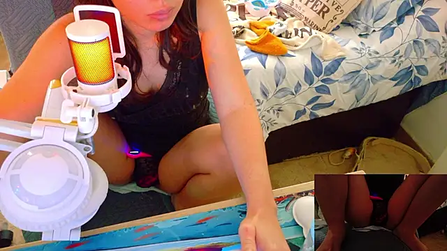 minakitsume's Live XXX Chat