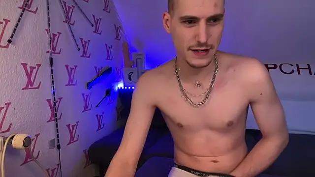 Czat XXX na żywo – Cookieboy88