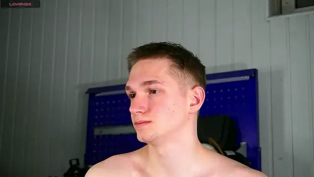 Živý XXX chat dustyn_fox