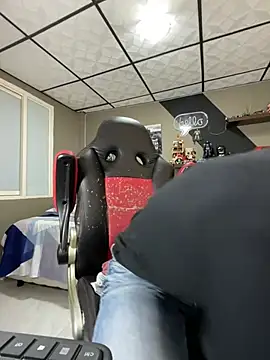 Živý XXX chat marcel_crawford96