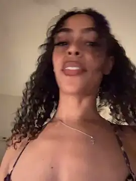 yasmingarcia 라이브 XXX 채팅