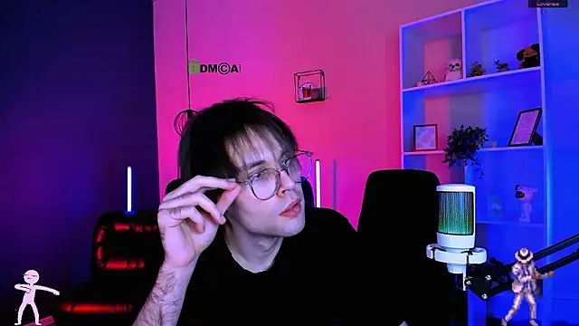 travis_wolf_ Adlı Modelin Canlı XXX Sohbeti