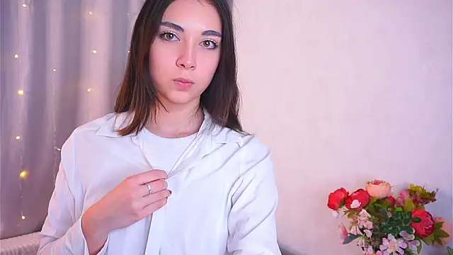 Chatroom XXX en direct de ElyseMangina