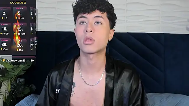 Živý XXX chat Noah_dupont_