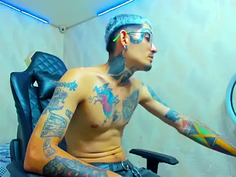 Živý XXX chat Boy_tatto77