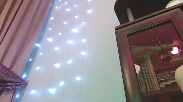 Chat +18 de julia_renard ao vivo