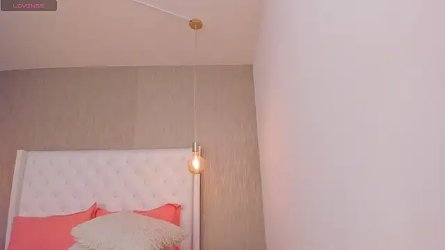 emily_parkerr élő XXX-chatje