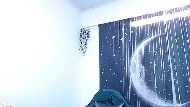 Hikaryfire's Live XXX Chat