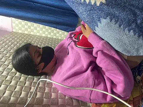 Lolipop_girl0's Live XXX Chat