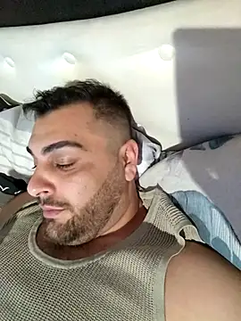 Živý XXX chat Attila98