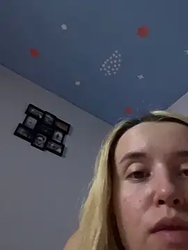 BeatrixxAndLiam Chat XXX live