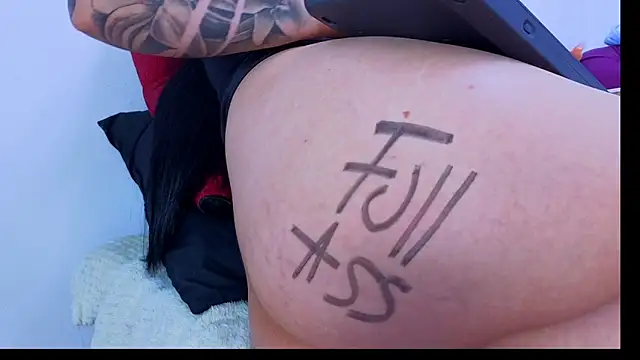 Show Webcam de julieta-Horney-