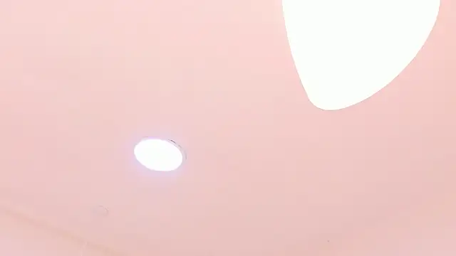 Онлайн чат XXX your_khloe