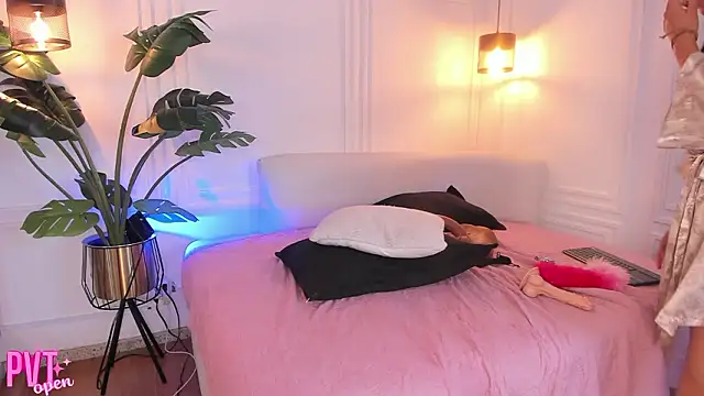 Chat XXX en directo de Dafne_Hillss